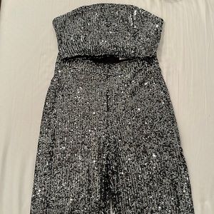 IMOGEN BANDEAU TOP TWO PIECE SET IN SILVER SEQUIN SHOWPO SIZE 4